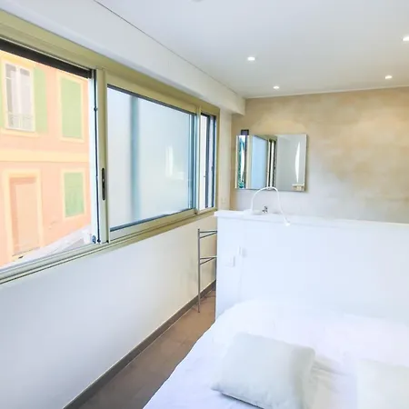 Apartment Dina Palace
